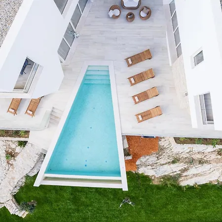 Вилла Di Polisane Policnik