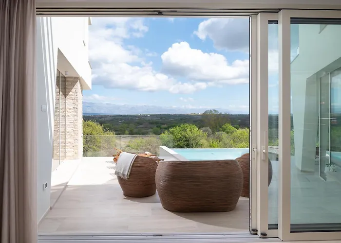 Вилла Di Polisane *