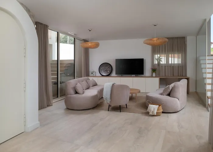 Di Polisane Вилла *