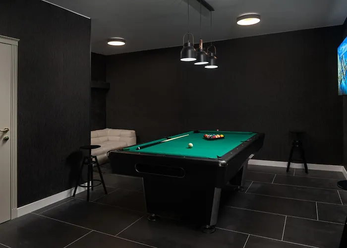 Di Polisane * Policnik